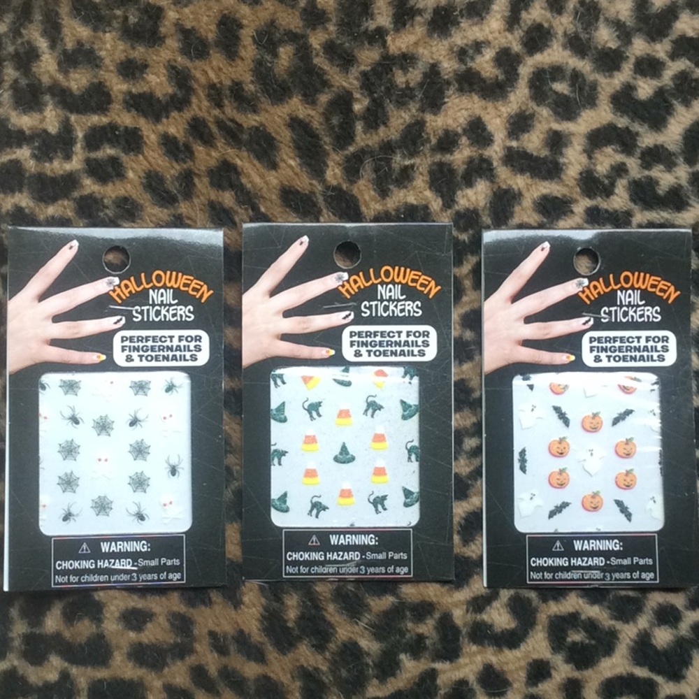 Super cute halloween nail stickers (81 stickers)